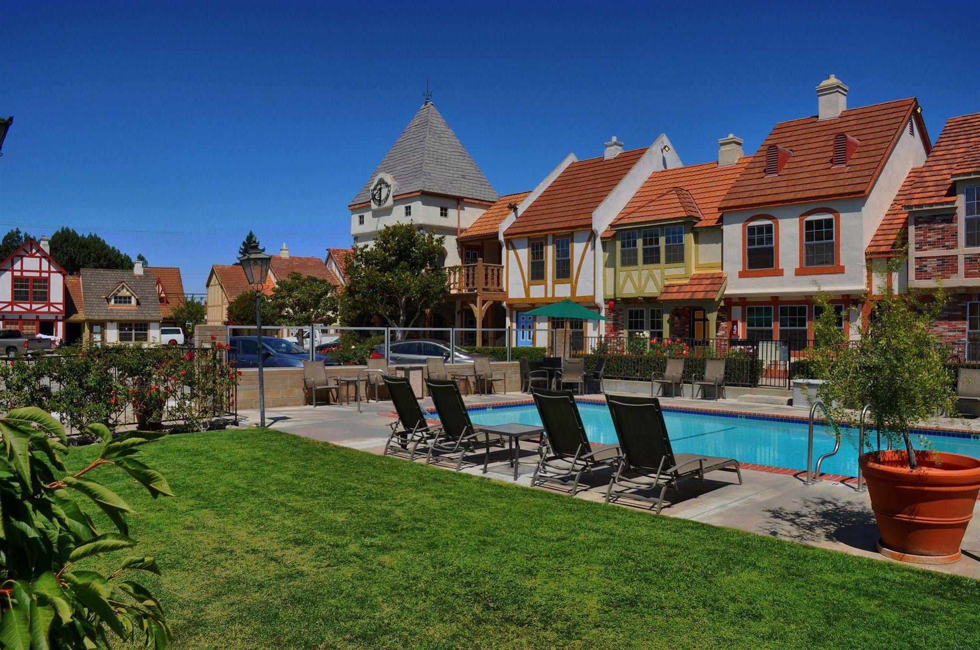 Royal Copenhagen Inn Solvang Exteriör bild